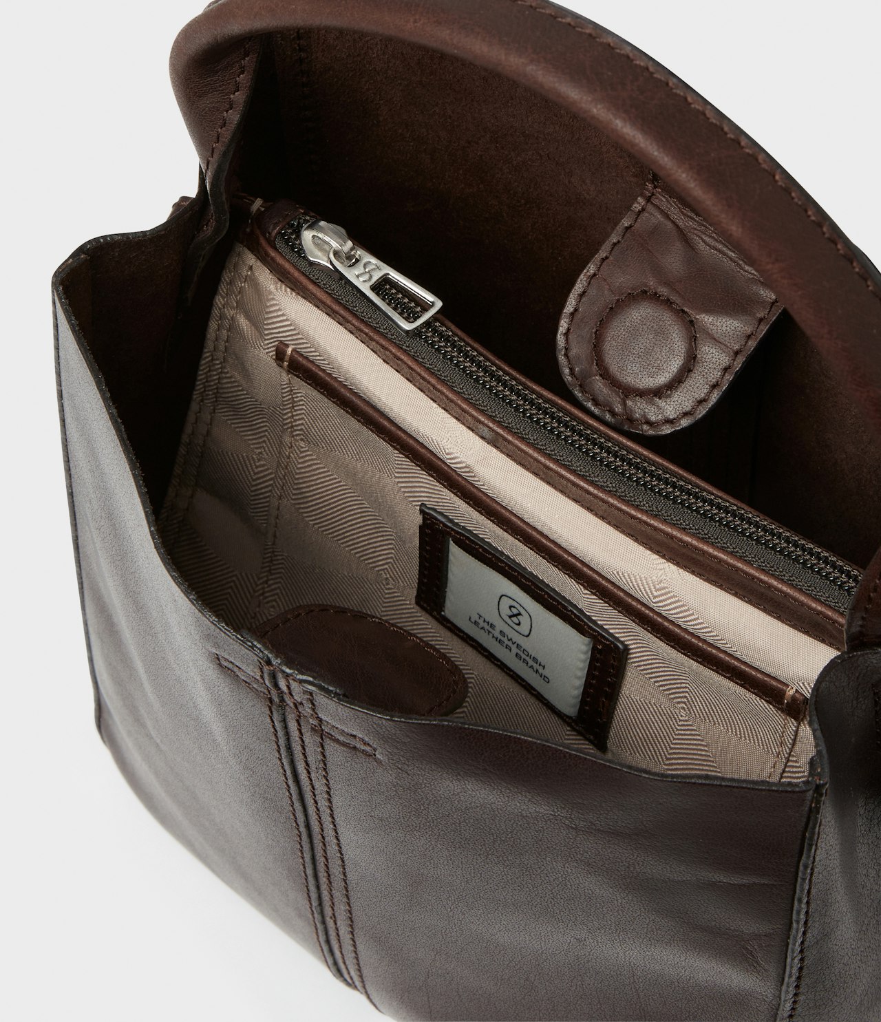 Saddler Elsa Tote i skinn Axelremsväska med handtag - Bild 9